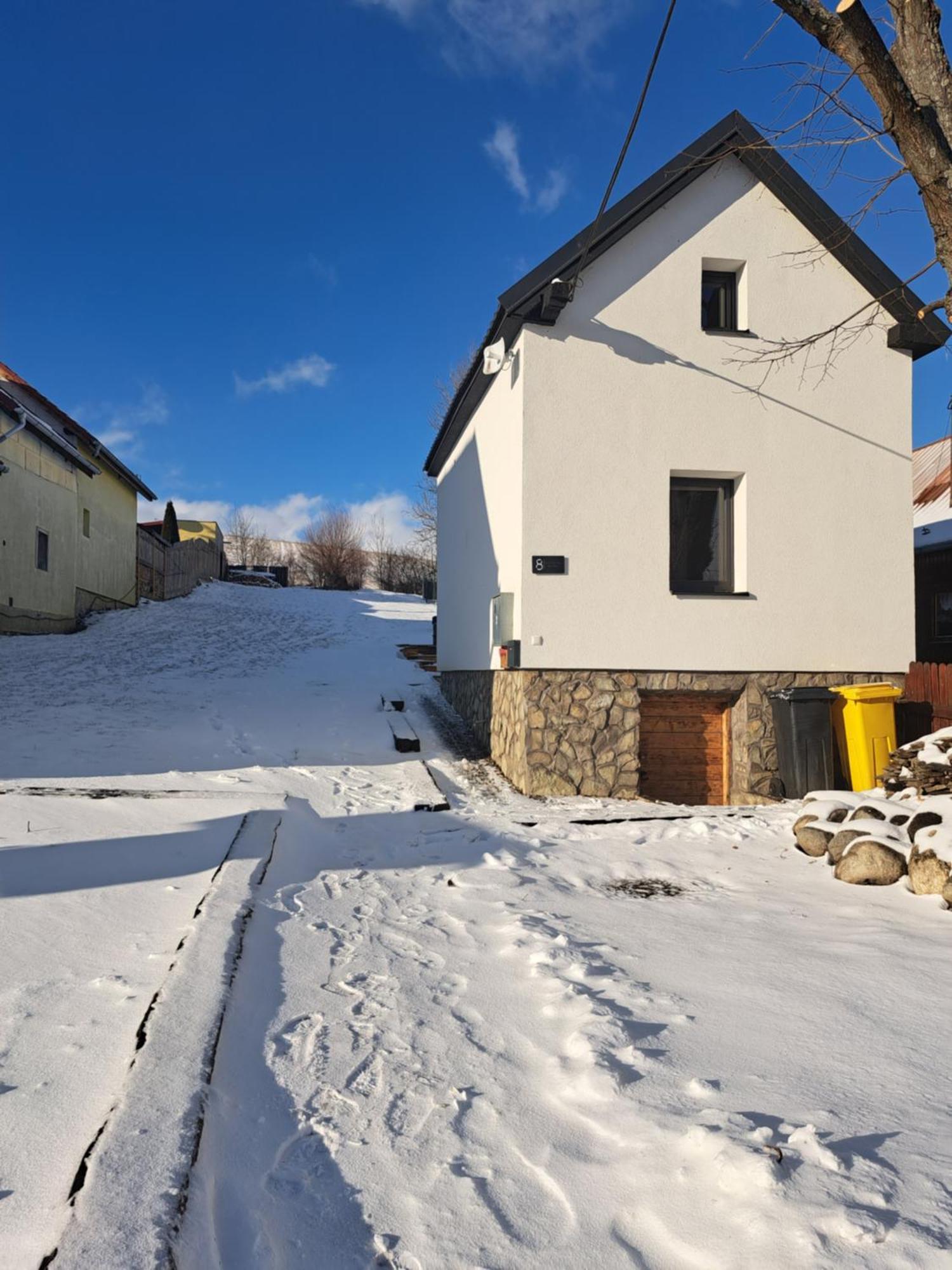 Tiny Cottage Slovakia Липтовски-Трновец Экстерьер фото